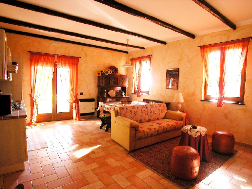 Agriturismo Istrice Innamorato Campello sul Clitunno Værelse billede